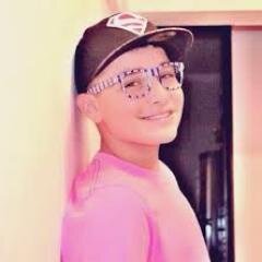 eu sou uma guinatica te amo mc guiiii lindo