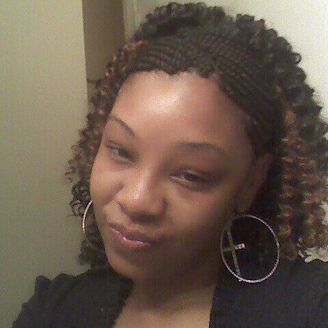 I'm me plain and simple any questions feel free to ask :)