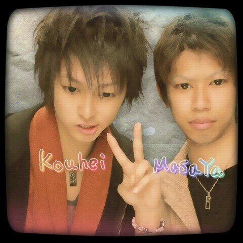 鹿児島crewの21歳☆UVERworldデビュー当時から激愛crewょろしくどーぞ！TAKUYA∞　彰　信人　克哉　真太郎　SEIKA 最高(^_^)vGReeeeN.Aqua Timez.EXILE.西野カナ.RAM WIRE.ソナポケ.ラルク.SCANDAL.金爆.ワンオク.など好き！ょろしくね(^^)/