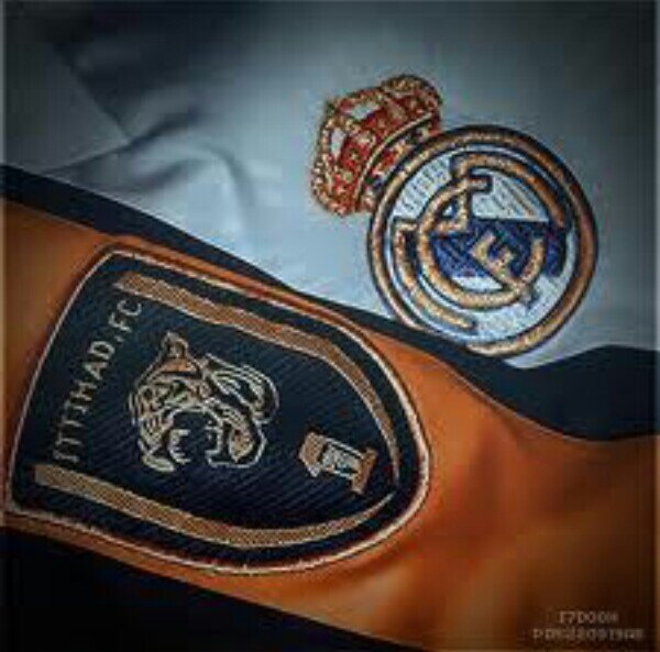عشقي الابدي&البرازيل.الاتحاد. الريال مدريد.مارسيليا&                             وهل يضاهيهم احد*   هم الافضل بلا منازع