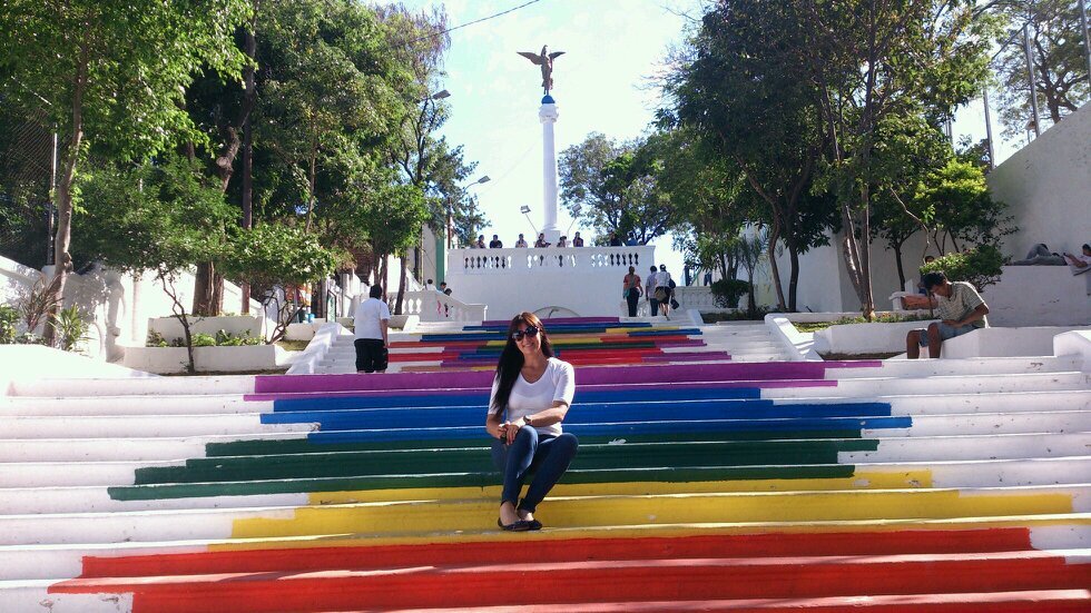 Abogada. 
❤🍒💐.
Amo mi vida,  💕familia y mis Orquídeas.