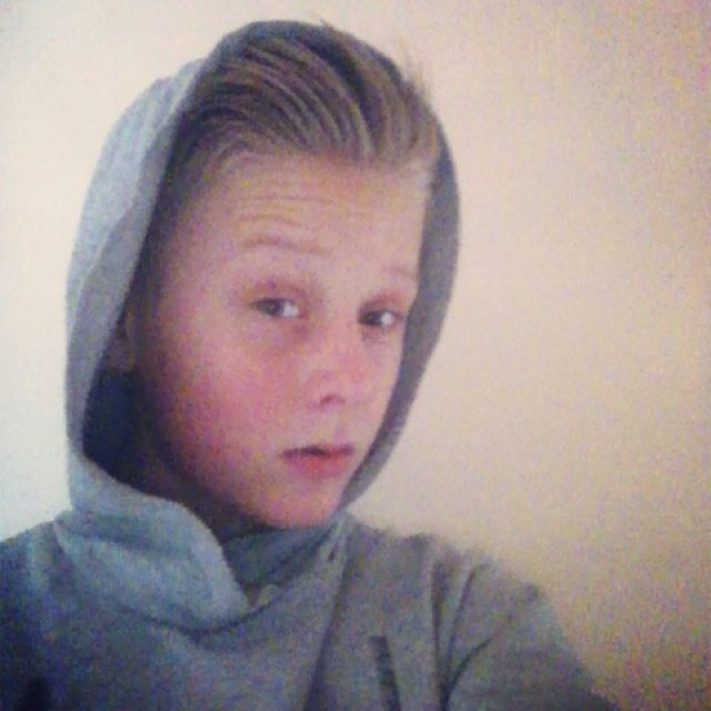 Insta# DRdion beschrijving = Love Maxine Always Busy