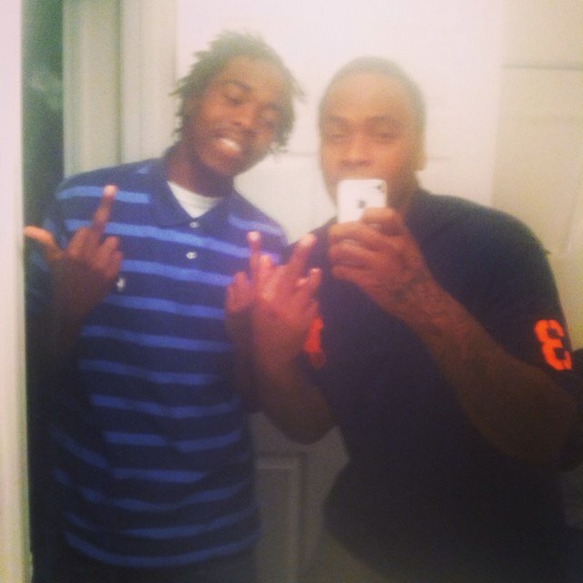 Kazaam_20's profile picture. Focus on M