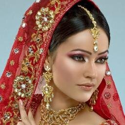 Famous Fashion Updates for women and men.....
http://t.co/JhIkZ3Jg9O