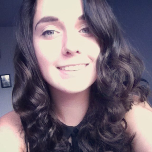 xSTUPIDWOMEN_'s profile picture. • Taken by Donovan • Almere • Echnaton • 16 jaar • mavo • insta omgitshannaaah