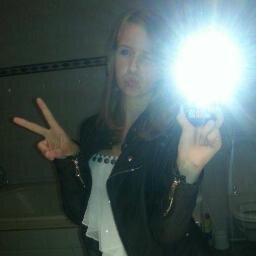 Eefjeehkussxx's profile picture. i'm a pizzaexpert x roxy ^^   i love eefje x kelly