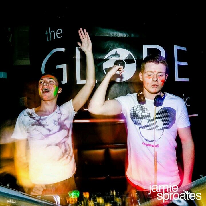 Trance DJ Duo from Newcastle, United Kingdom. Residents of club night & radio show SHAKE. Also regulars at Newcastle's dedicated monthly trance night Native.