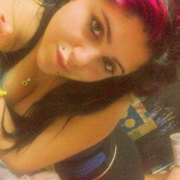 Mientras siga la locura, va a seguir la alegria *-* https://t.co/ELUTsCn7RL