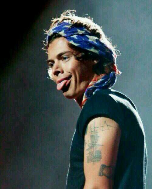 Patiently fangirling and attempting to get 1/5. plus ya know stuck in the evil that is high school.