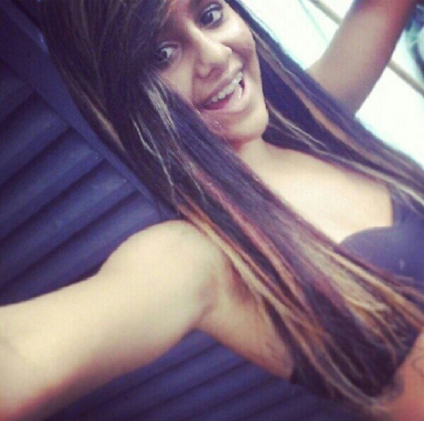 #Te Amo  Renatinha você e tudo na minha vida obgd por tudo diva TeAmO Muito maais que o mundo ! ♥♥ @MrvRenata