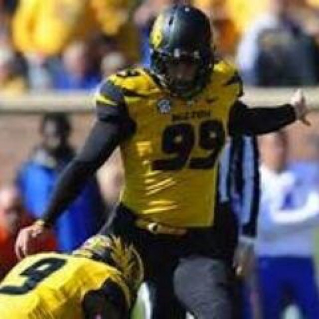 Jenny49__KC's profile picture. Mizzou Mom Fan of #Cheifs #49ers and #Mizzou