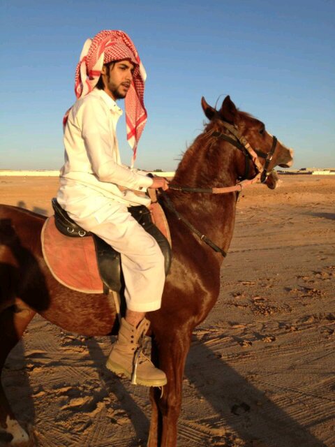 ﯾ̵اعين ﺎبوي اذا جازلكك غيري توكل. الرياض