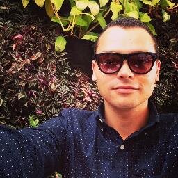 Óscar David González: alma de la fiesta y rey de la pista. Fan de Shakira a muerte.
Instagram: @Partyman4
