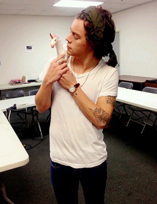 CurlyFrcud's profile picture. »You make me Strong«