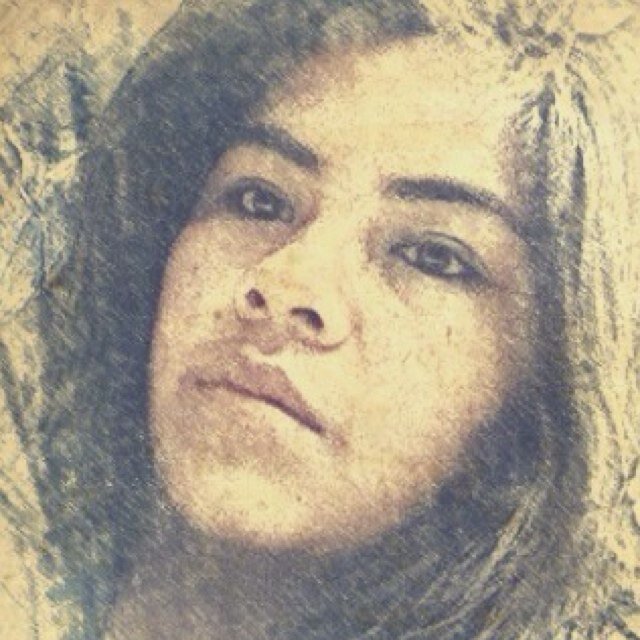 yenita_11's profile picture. 