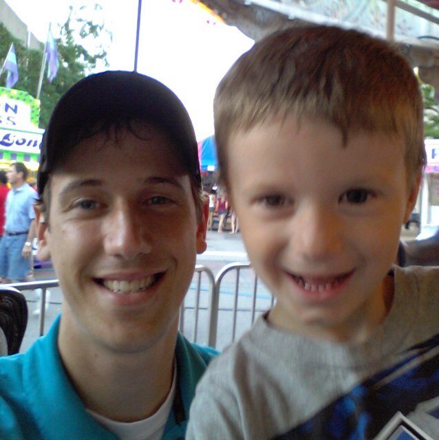 Co-founder of @MidMoApps and @Kid_Edison. Husband of @aschonhardt. Father of 3!