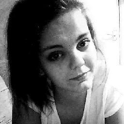 Im Aleks and well, i love BVB, The Vamps, BOTDF, Janoskians and Ghost Town ^-^