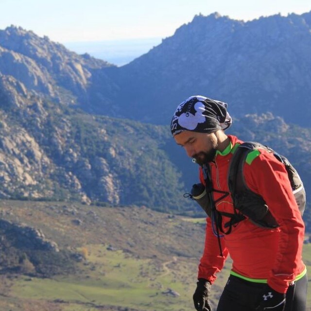 Mi experiencia como corredor novato. Prueba&Error. Dejé el remo, la escalada, el triatlón, el taekwondo y pronto dejaré el crossfit. También soy periodista.