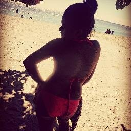 marielisilverio's profile picture. de mi te puedo decir... que me gusta la musica, amo ver buenas pelis y series, me encanta comer y como soy lo puedes saber si me siges...