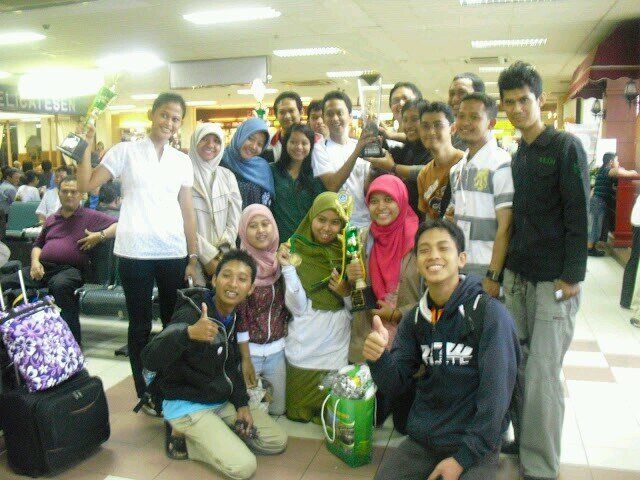 S.T.-UGM-Indonesia. M.Eng.-TUT-Japan. Wanna cooperate w/ you in entrepreneurship (social/profit-oriented).ananrayen@gmail.com