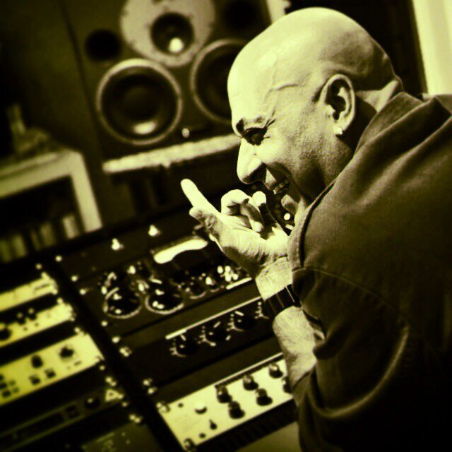 Chef&Owner of Surgical Mastering/Mixing&Mastering Sound Engineer/Live Foh Sound Engineer Contact:buyukuzun@gmail.com