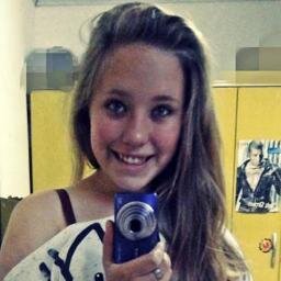 Porque se eu sou a rima você é a tal batida perfeita sz' - moooor sz'