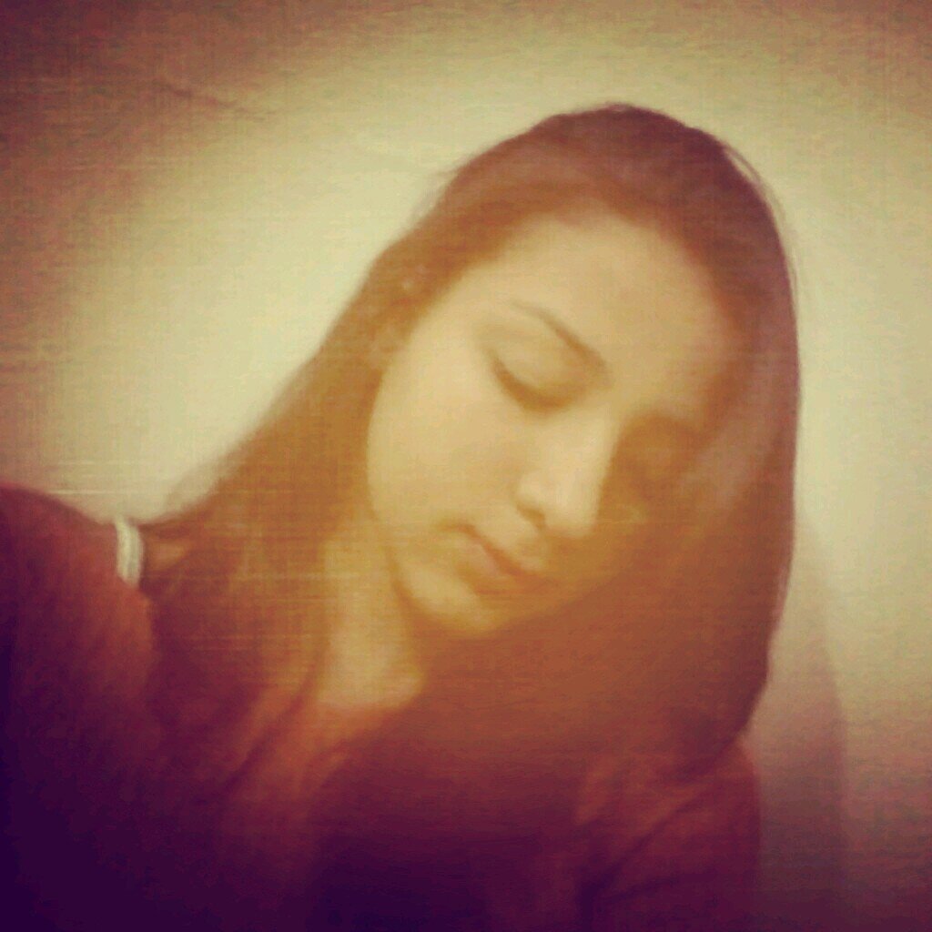 17, Brasil , Leonina  / É preciso acreditar para se sonhar que tudo é possível   3 / Instagram  @raianeeoliveira