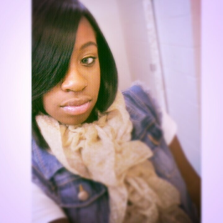 - beautiful ' young ' got alot goin fa miiself ! stress free .. #simply BLESS ...