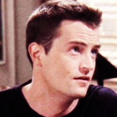 Guys, it's @FriendsLik3Us, don't need to follow back, kay? :) . Just made this account to follow you all. X O X O .