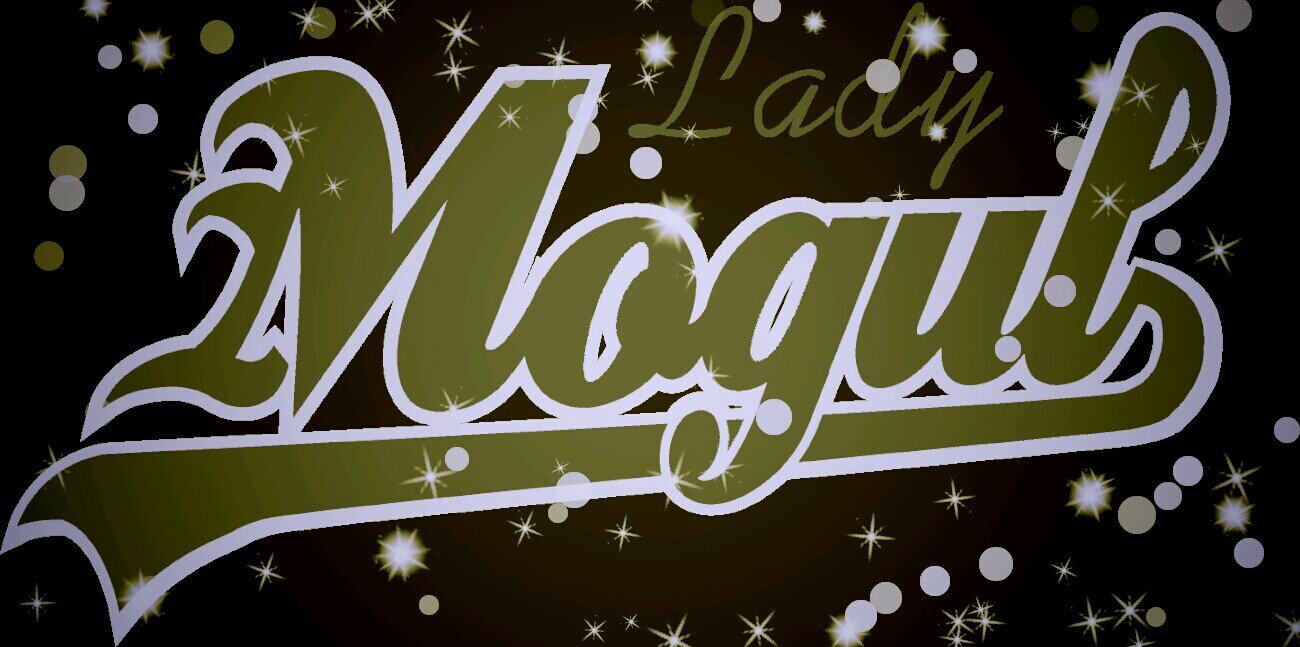 MODELING & TALENT AGENCY
WITH APPAREL