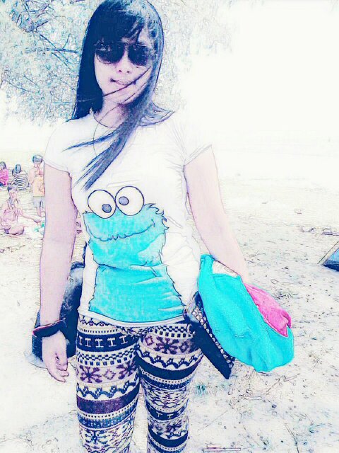 Nothing impossible!!averything can b settel..peacee yoo!!(Single)