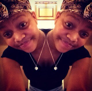 follow me &. I'll follow back for showw(: 
kik : hydeiaaaaaa
Instagram : @_xsinglee_me