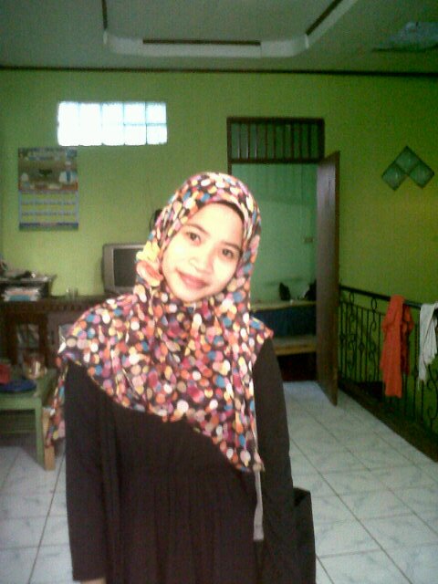 ratnaaps's profile picture. 