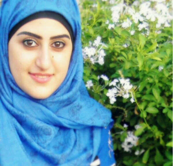 I'm an ambitious clumsy lady who struggle solely in this powerful world! What didn't kill me  had made me  stronger to fight bck for my dreams!