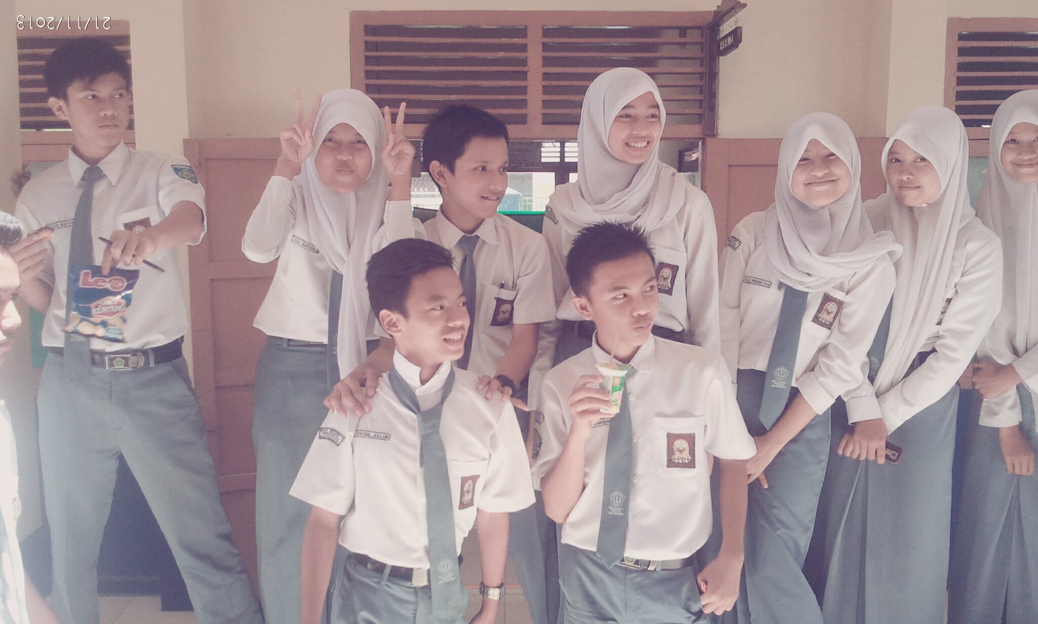 SMA NEGERI 1 PRINGSEWU | X IPA 4 | hai this is my new twitter | mention for follback | don't unfollow me please | my best friend @denisdefend haha :)
