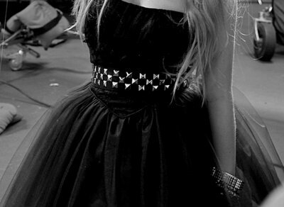 ♥Like birds Whose Wings Are Broken You Live Without Direction♥.. ii Follow Back..And Reply To All Dm's.. #emo