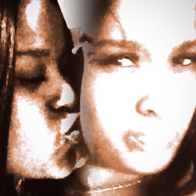 Being pulchritudinous in Detroit... Stay on my introspection ish while cachinnating at this social media foolery...-kiss Love my lurkers too