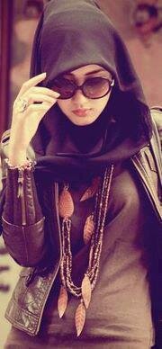 RoulaAhmed's profile picture. 