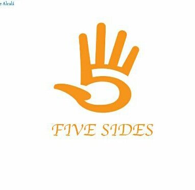 Business plan de estudiantes de ADE . Empresa especializada en cestas de cosmetica . Siente, mira, escucha, huele y saborea..... #Fivesidesexperience
