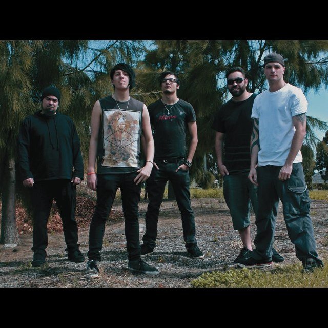 Official Twitter page for Hawkstowe. Melbourne, Australia _______________ FACEBOOK: https://t.co/u95hSAqgb3 INSTAGRAM: @hawkstoweband