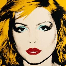 LivingOffline's profile picture. Texting online about things that happen offline