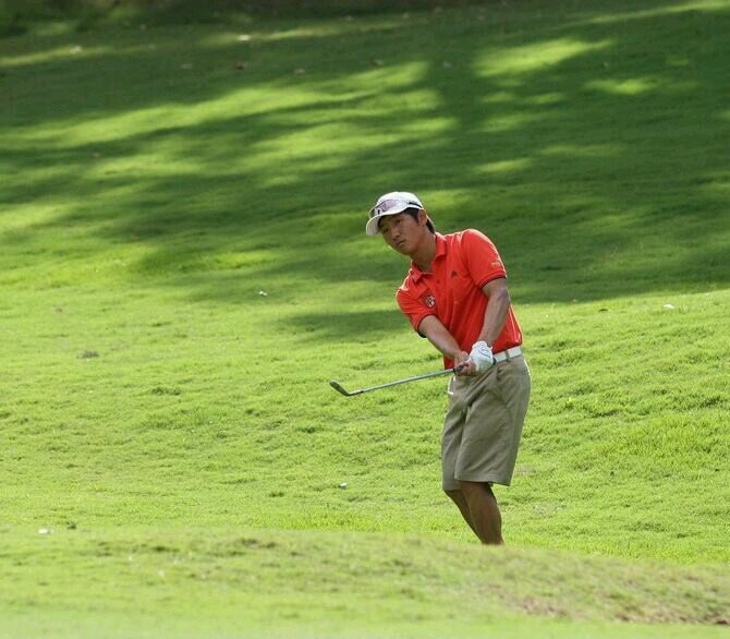 Ok state Alum, playing golf for a living.