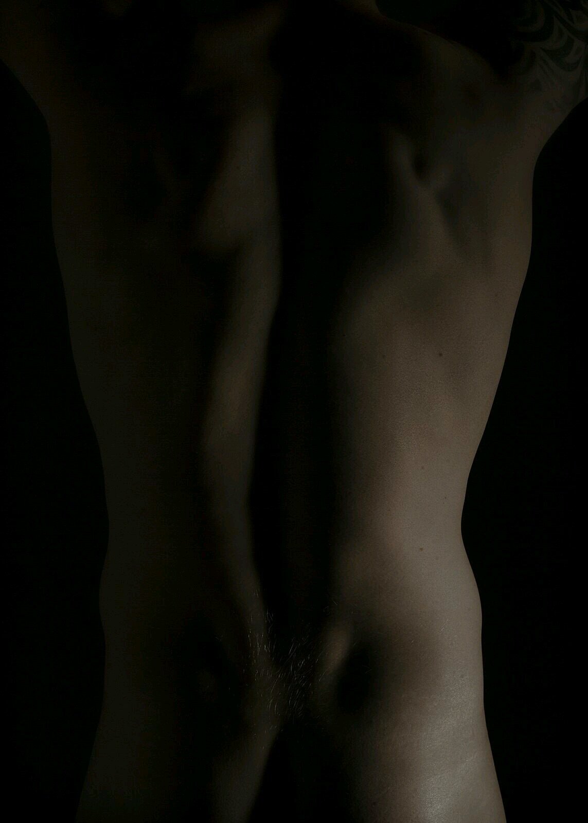 Been modelling for about a year now. Mainly life, art nude, erotic and films. Loving meeting new people. DM me for shoots.