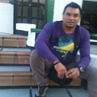 amante de nuevas ideas ,100 por ciento venezolano trabajador los 365 dias del año  y le doy gracias a dios por todas sus bendiciones