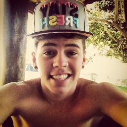 biel, eu prometo estar com você até depois do fim ♡