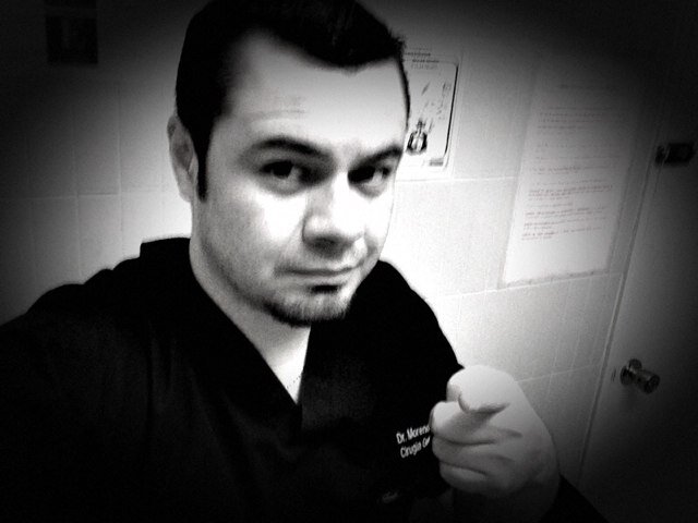 MorenoHery's profile picture. El que trabaja con las manos corazon y mente ese es un cirujano...a sus ordenes !!