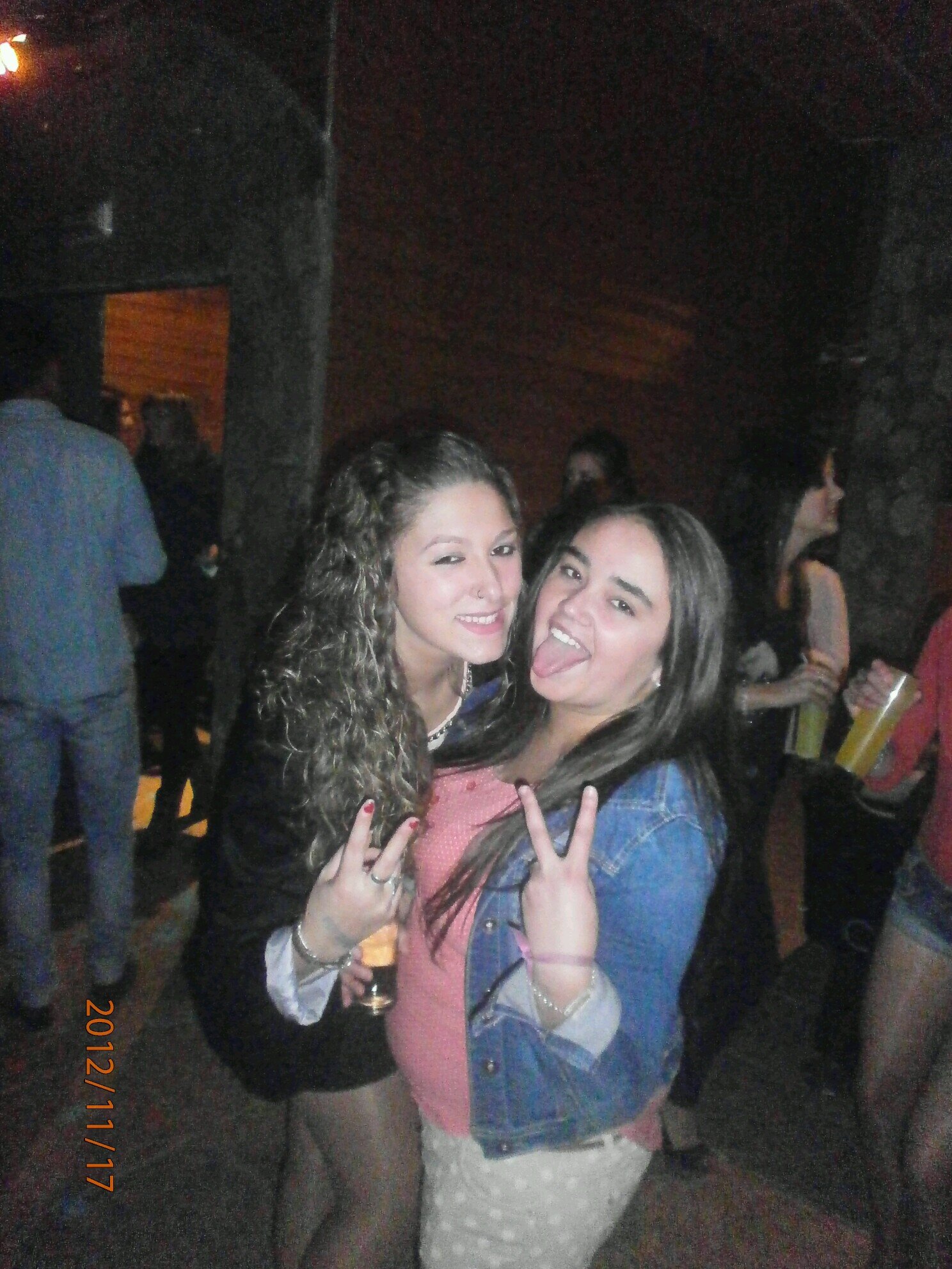 PaSaNdO dE ToDo!! Lo UnIcO kE mE iMpOrTa Es SeR fELiZ XD