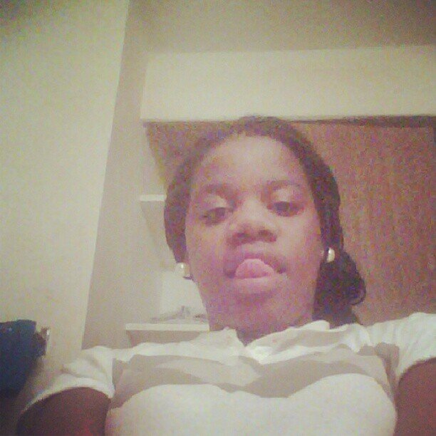 Follow me on ig at missprettyonee i will follow u back