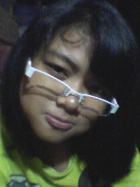 Single Free ,, hehehehe =)) ^,^