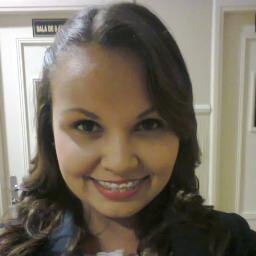 Amo a Deus, e fazer parte de sua Obra! Amo minha família, e aprendo a cada dia como ser melhor para eles. #Godllywood #Ebi fazem parte de mim... ♥